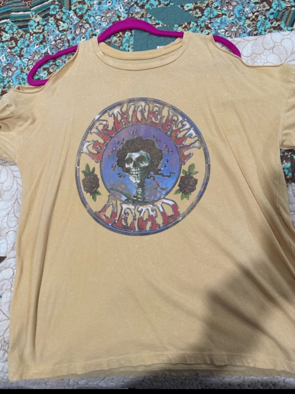 yellow Grateful Dead t-shirt Mighty Fine,  "Steal Your Face" skull graphic L